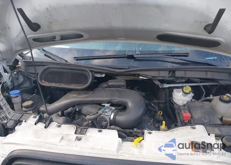 2019 Ford Transit T-250 from USA, damaged, VIN 1FTYR2CM3KKB88295